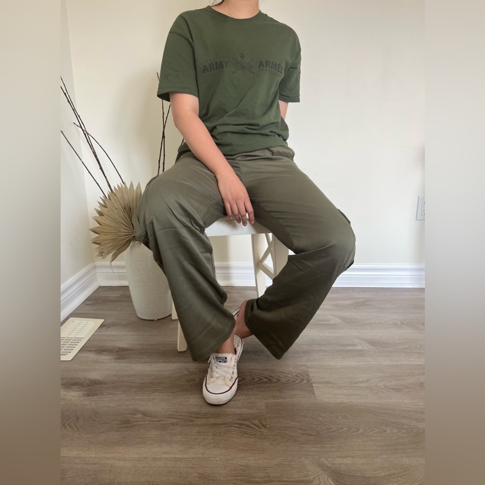 Olive Green Straight Leg Cargo Pants